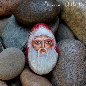 Kamień ręcznie malowany "Mikołaj"